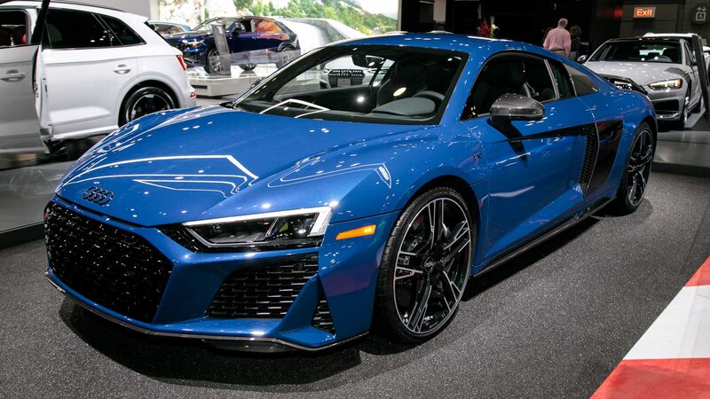 audi-r8-v10-decennium-live-photos.jpg