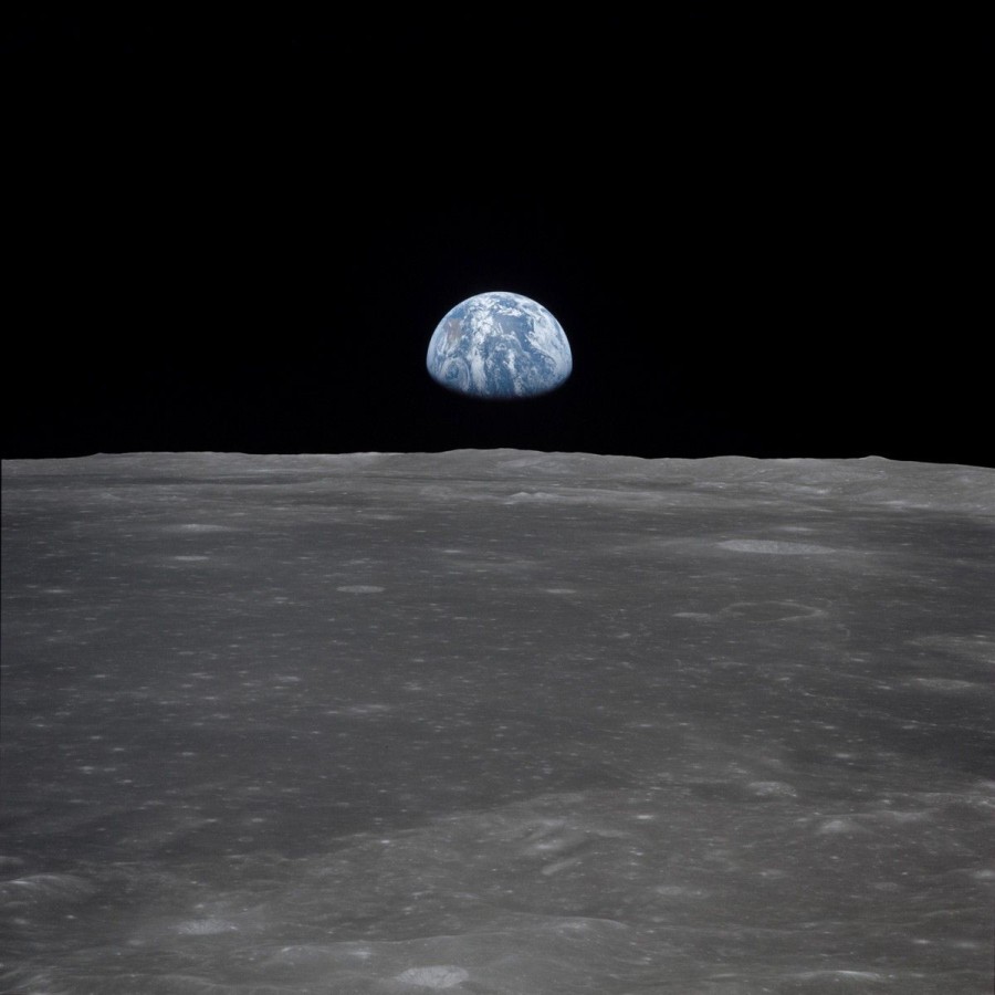 detail_as11-44-6551_orig.jpg